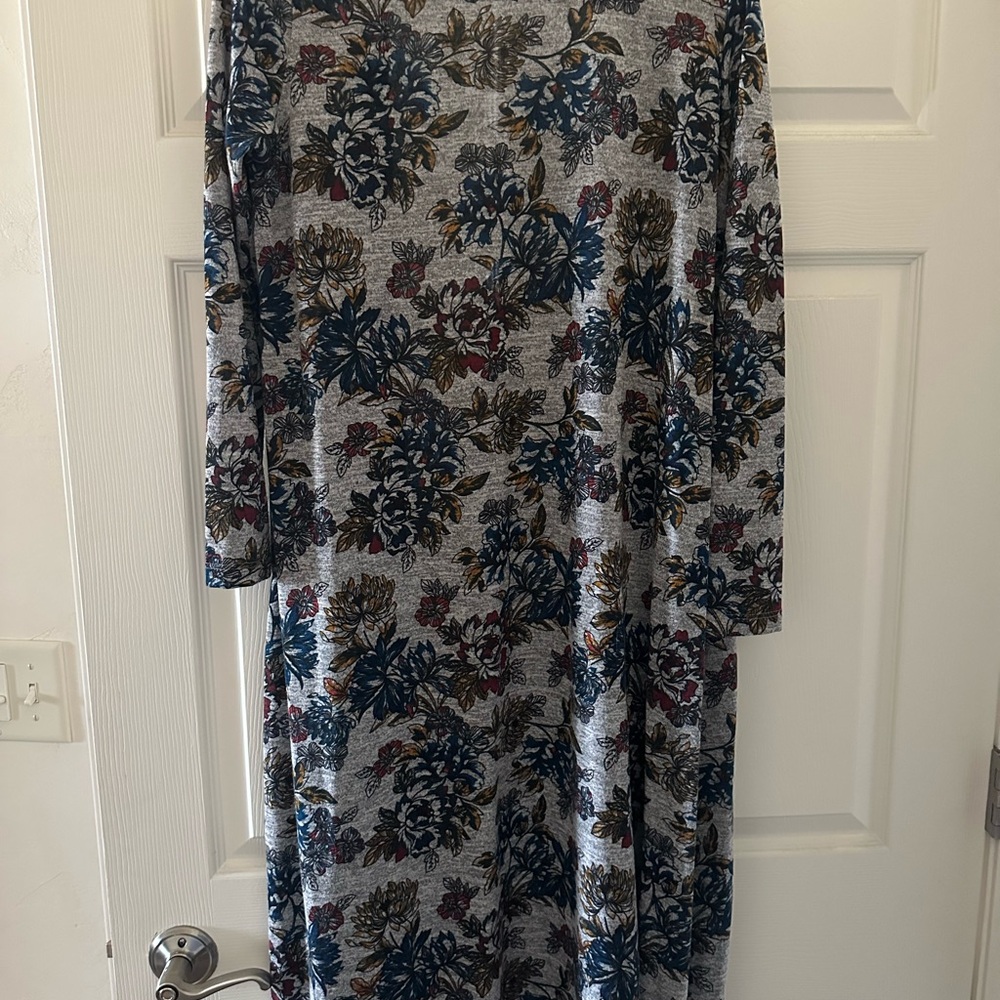 Floral Gray sweater